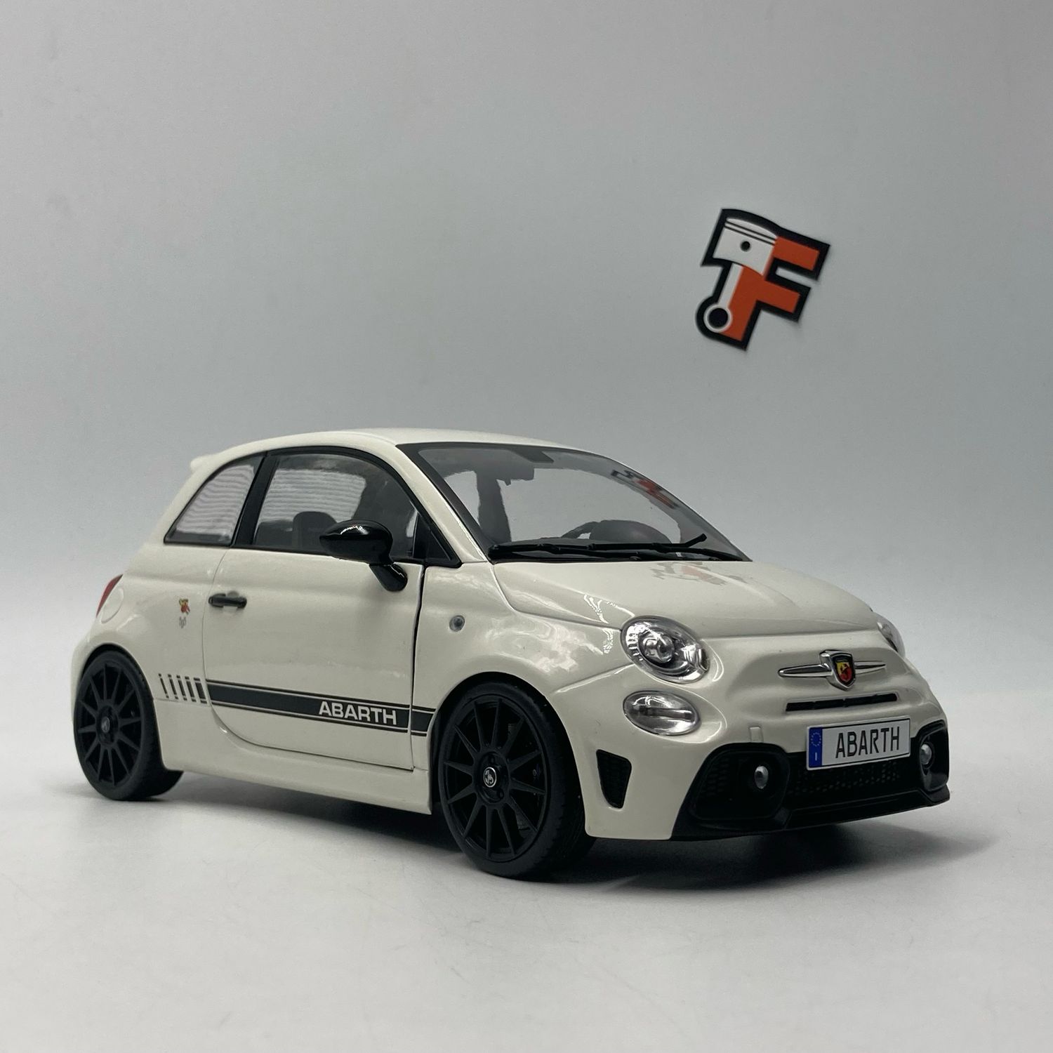 Fiat F595 Abarth White