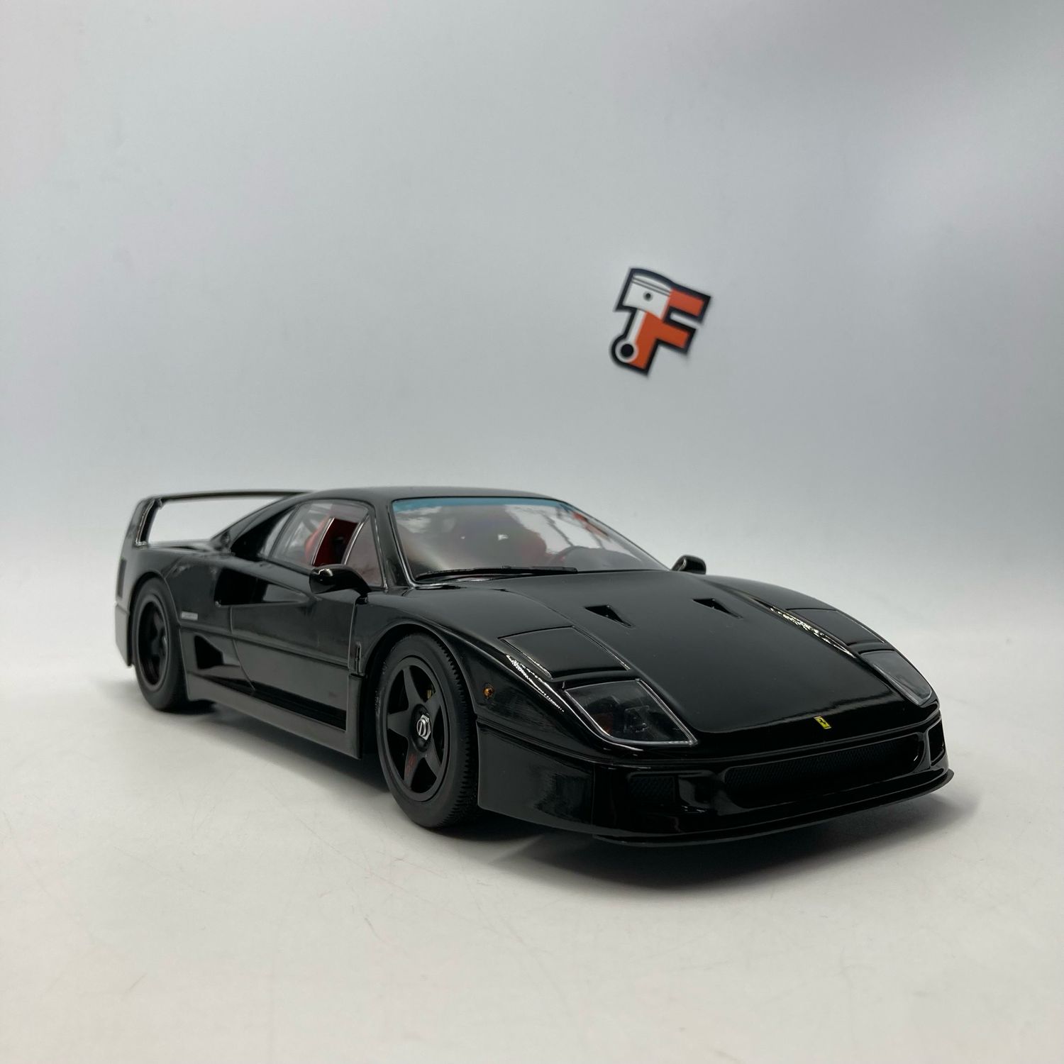 Ferrari F40 Lightweight Black
