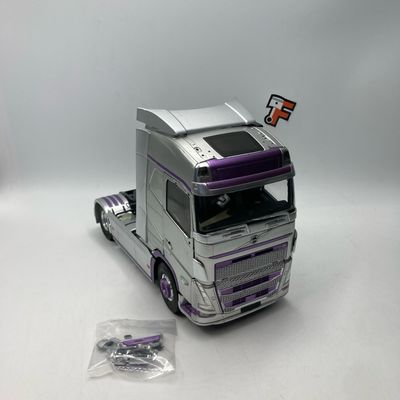 Volvo FH Globetrotter XL Silver &amp; Purple 2023