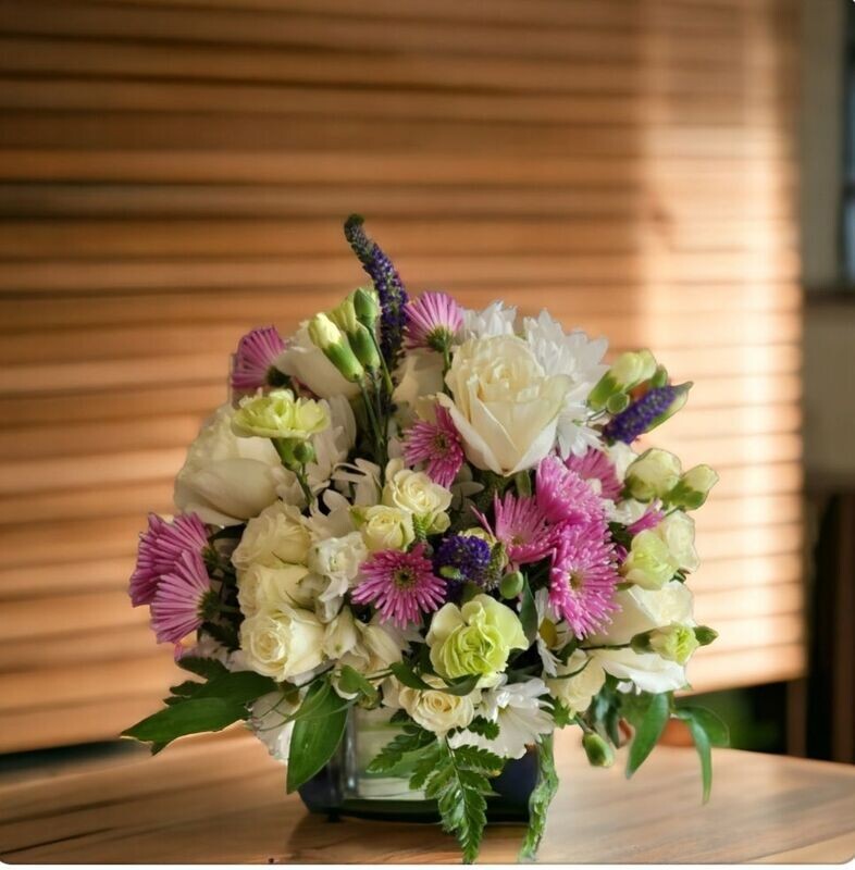 Crystal Bloom: Glass Cube Floral Arrangement