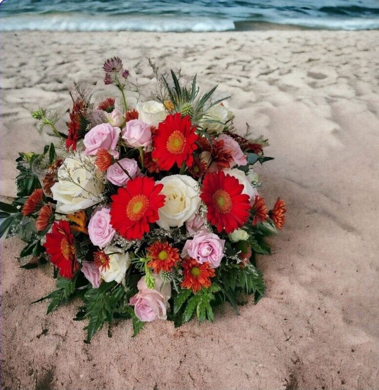 Radiant Charm: Red Gerbera Daisy & Rose Cube Arrangement