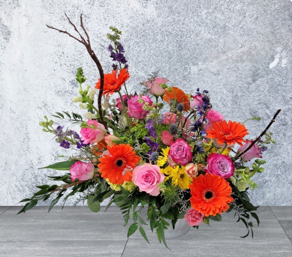 Radiant Blossoms: Vibrant Floral Arrangement