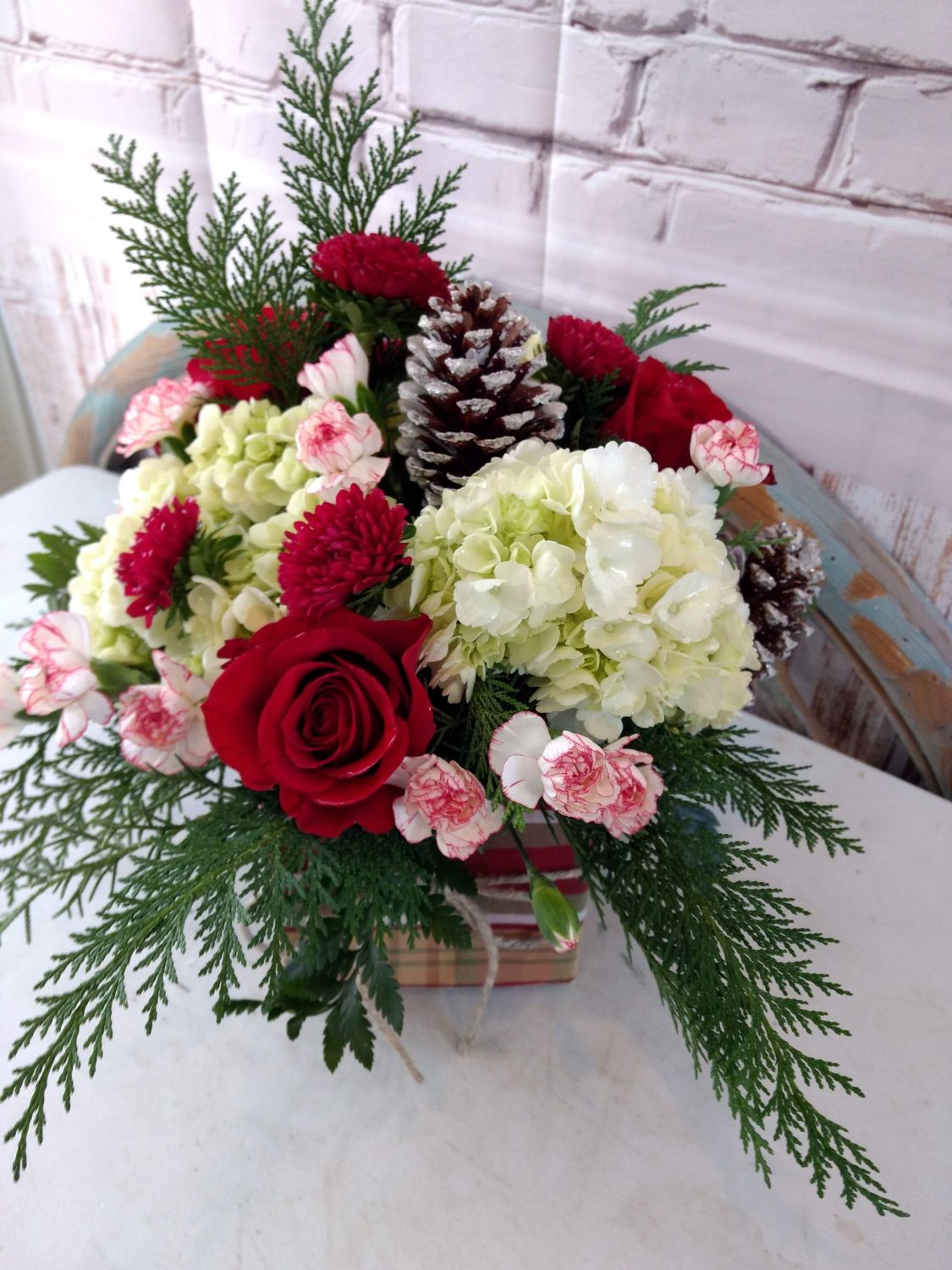 Plaid Box Christmas Bouquet