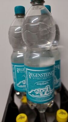 Mineralwasser (1 Liter)