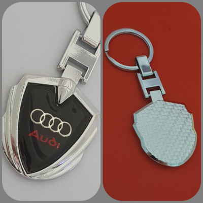 Schlüsselanhänger mit Audi Logo