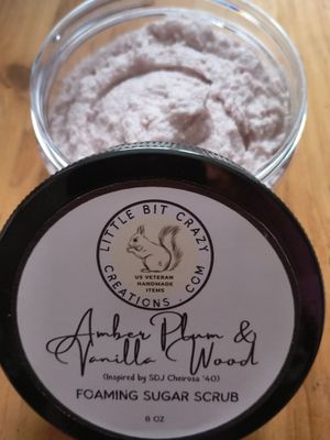 8oz AMBER PLUM &amp; VANILLA WOOD Foaming Sugar Scrub