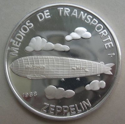 Cuba. 1988. 5 pesos. Series: Means of Transport. #4. Graf Zeppelin. Thicker wreath. 0.999 Silver. 0.5087 Oz ASW. 15.594g. KM#220.2. PROOF. Note: obv: - Thicker wreath. Cuba. 1988. 5 pesos. Series: Means of Transport. #4. Graf Zeppelin. Thicker wreath. 0.999 Silver. 0.5087 Oz ASW. 15.594g. KM#220.2. PROOF. Note: obv: - Thicker wreath.