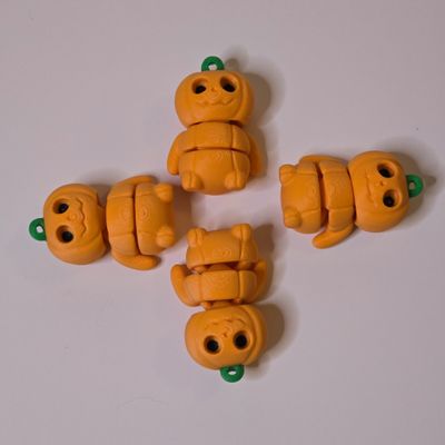 Jack O&#39;Lantern Keychain Fidget