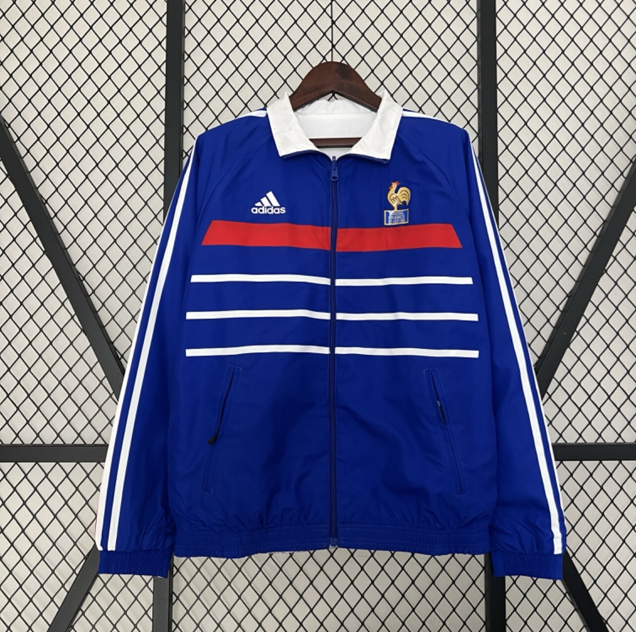 France Retro Reversible Windbreaker