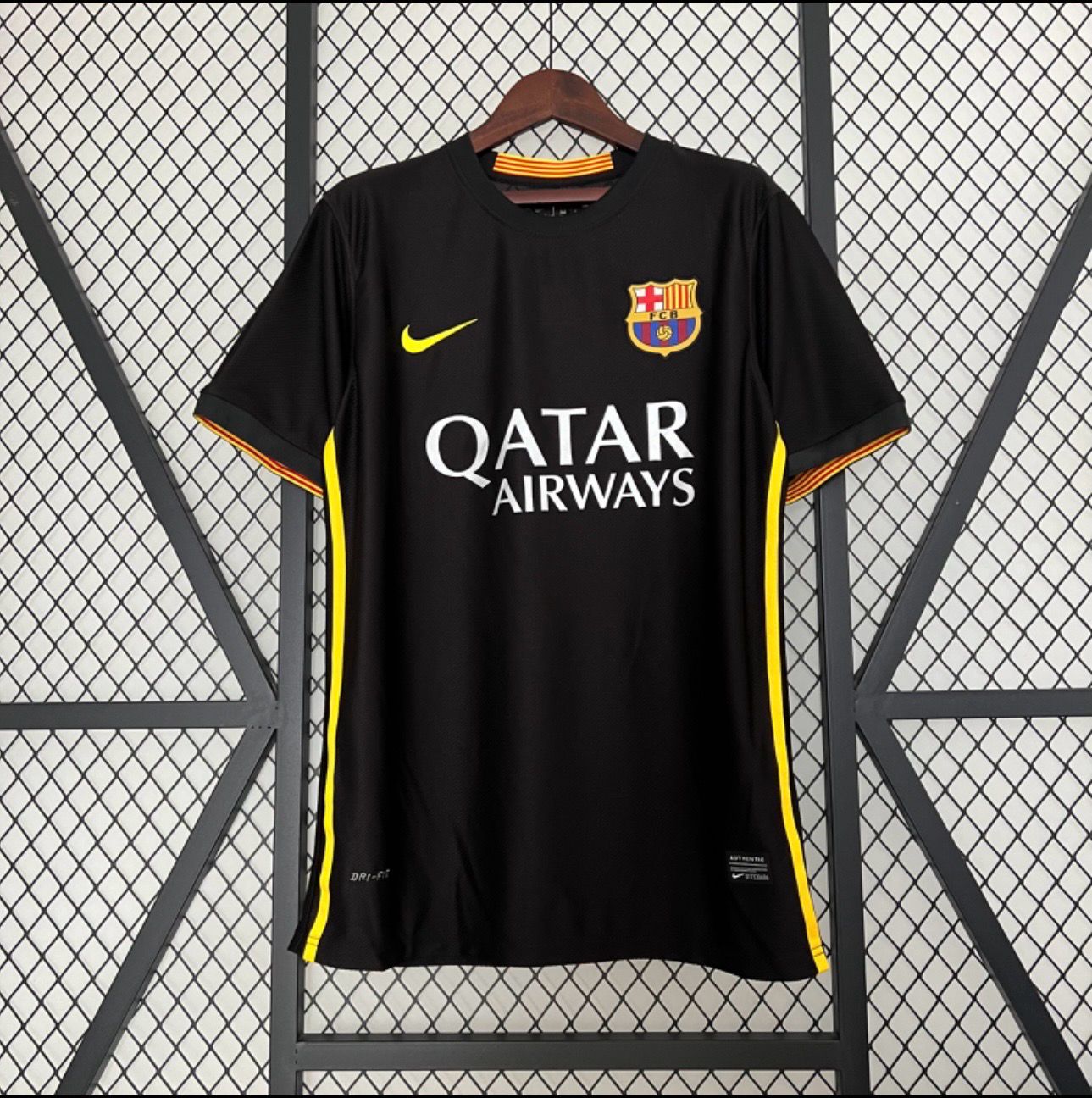 FC Barcelona 2013/14 Third Retro Kit