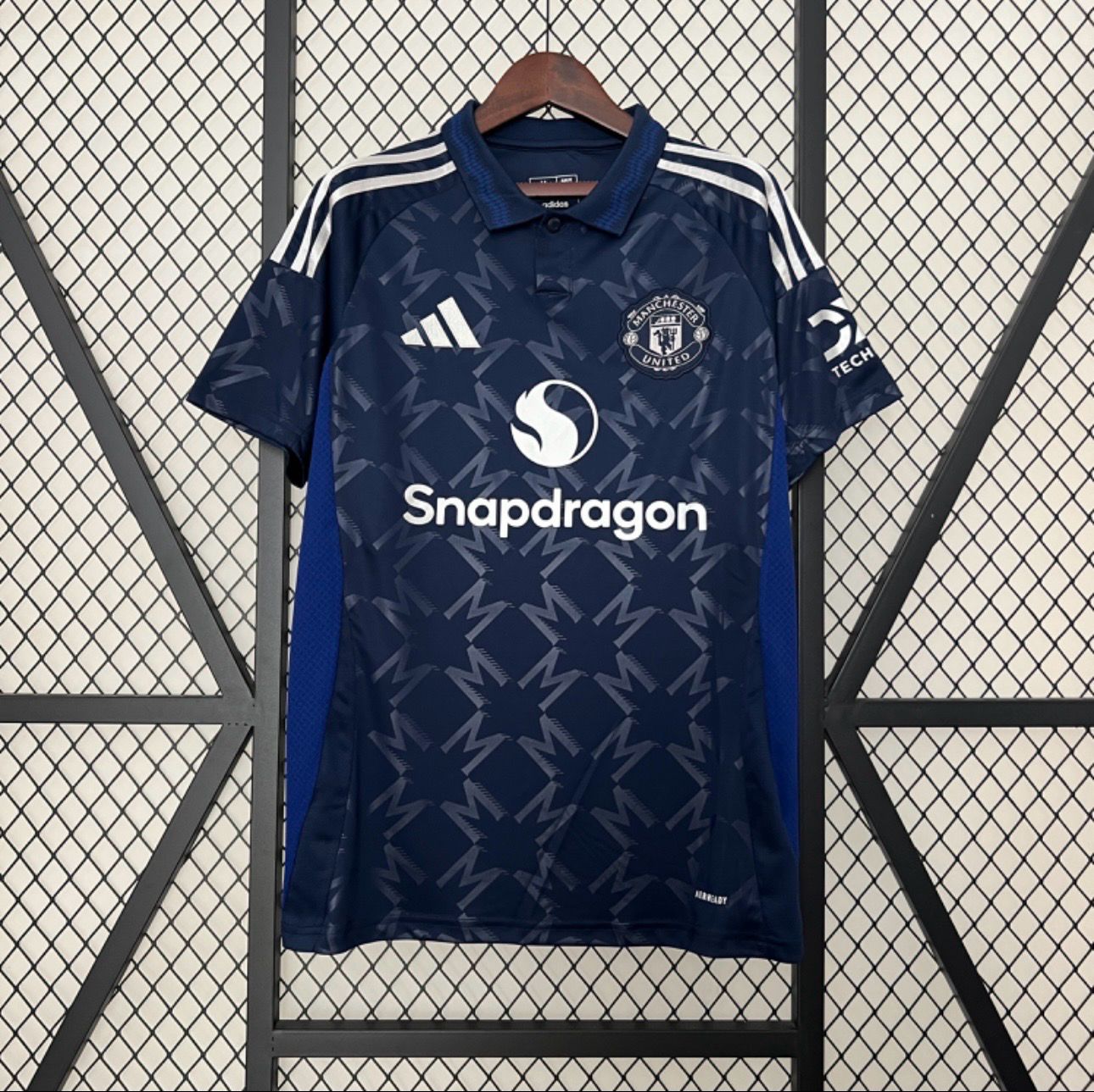 Manchester United 2024/25 Away Kit