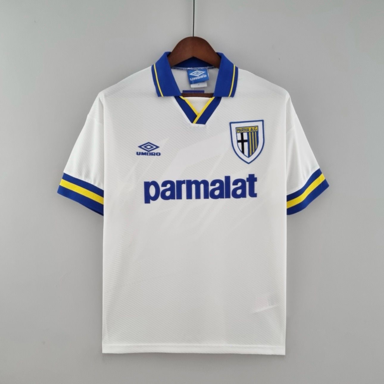 Parma Calcio 1993/95 Away Retro Kit