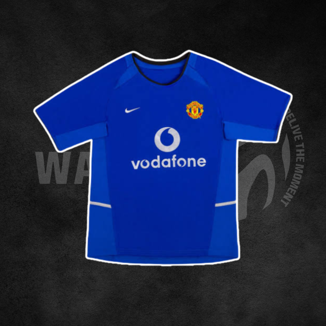 Manchester United 2002/04 Away Retro Kit