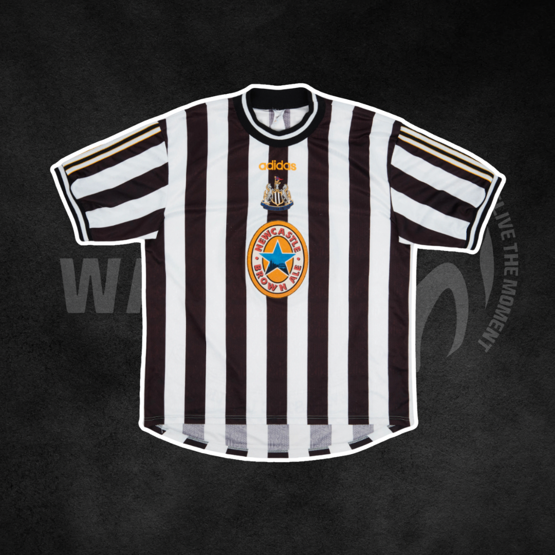 Newcastle United 1997/99 Home Retro Kit