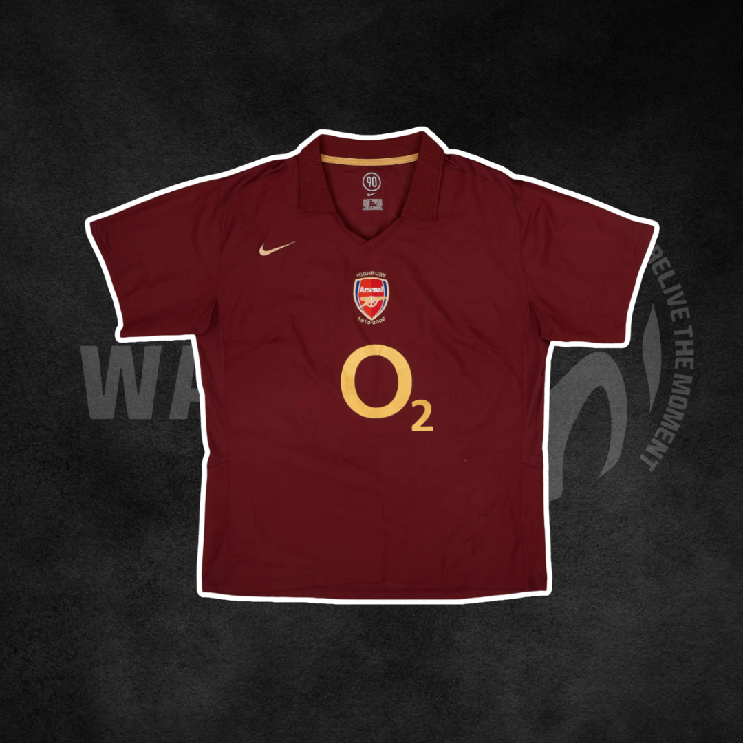 Arsenal FC 2005/06 Home Retro Kit