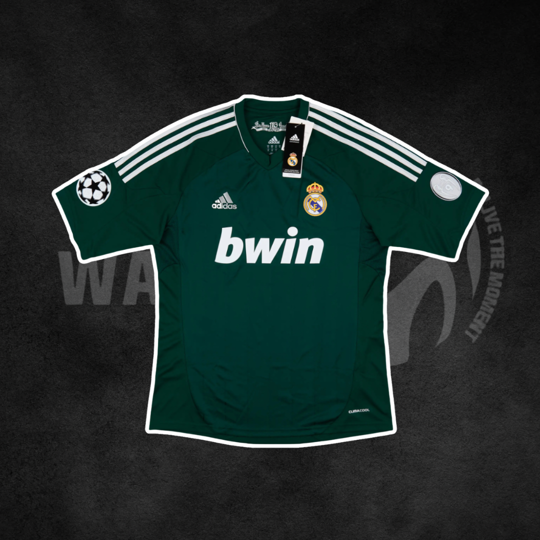 Real Madrid 2012/13 Third Retro Kit