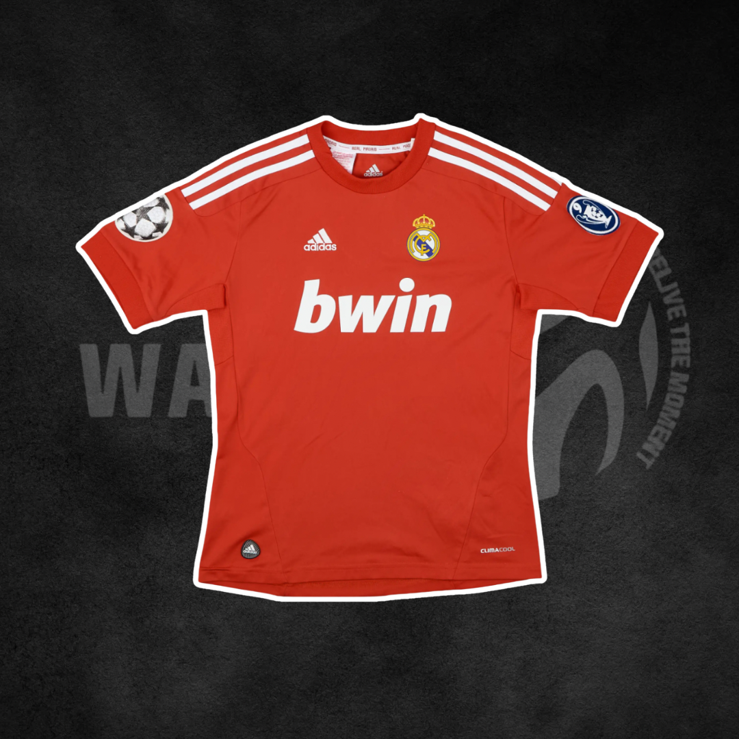 Real Madrid 2011/12 Third Retro Kit