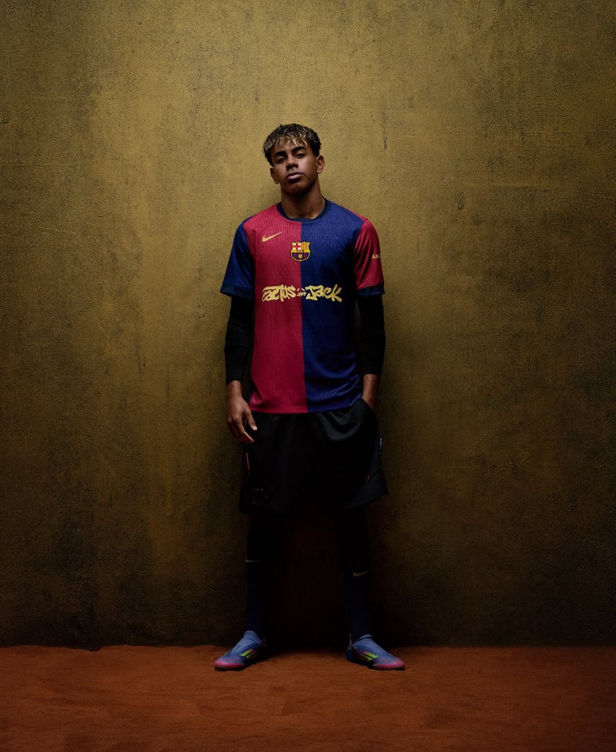 FC Barcelona x Travis Scott 2024/25 Home Kit