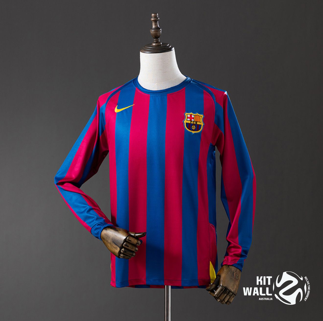 FC Barcelona 2005/06 Home Retro Kit