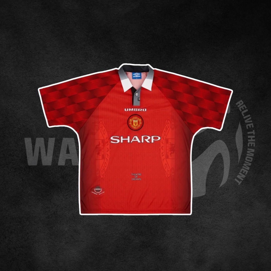 Manchester United 1996/97 Home Retro Kit