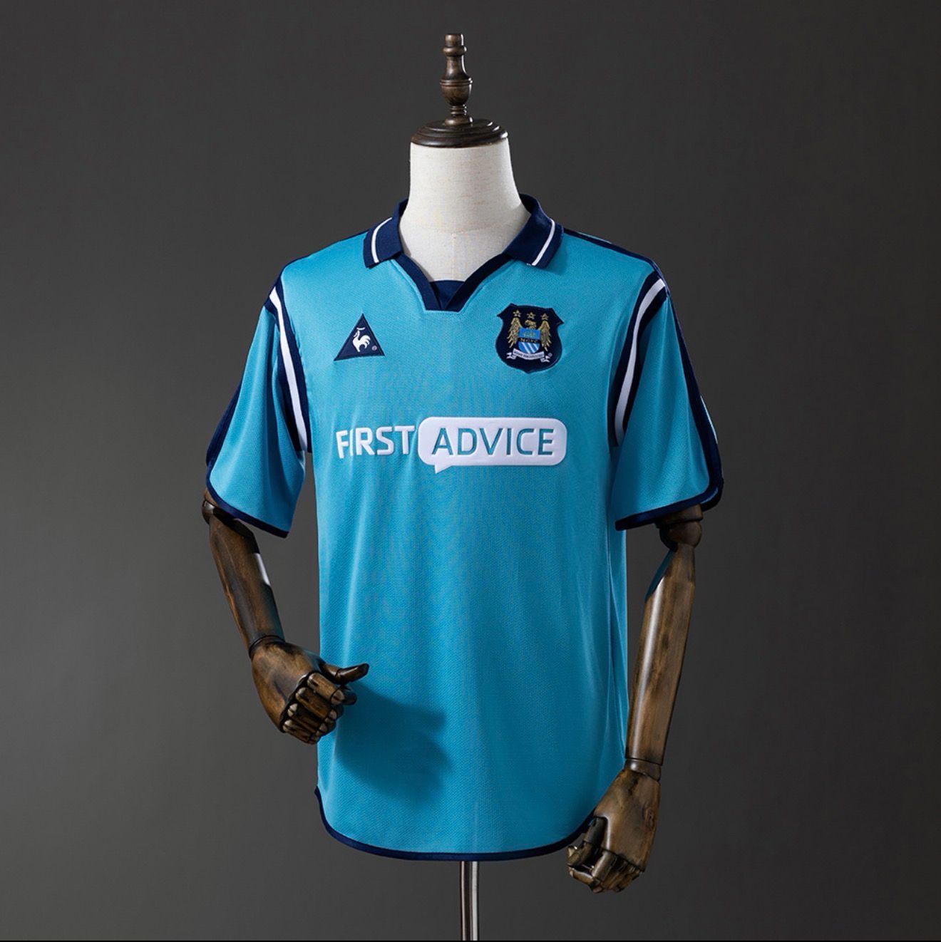 Manchester City 2002/03 Home Retro Kit