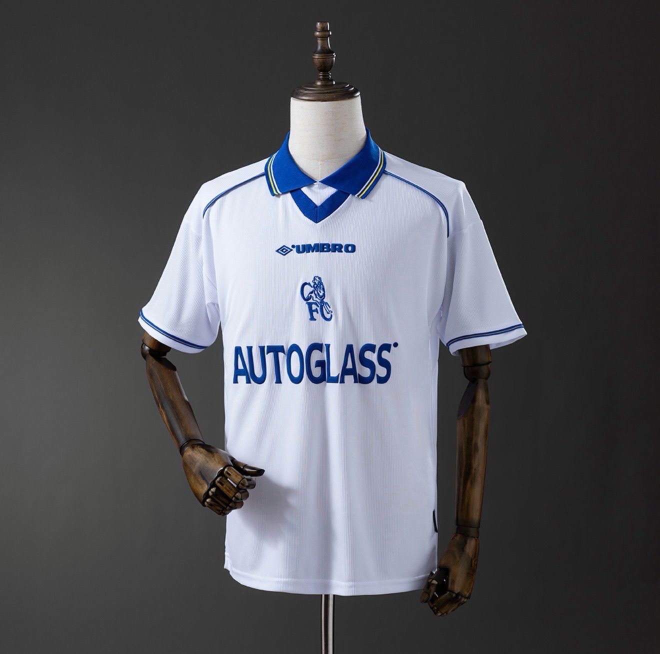 Chelsea FC 1998/00 Away Retro Kit