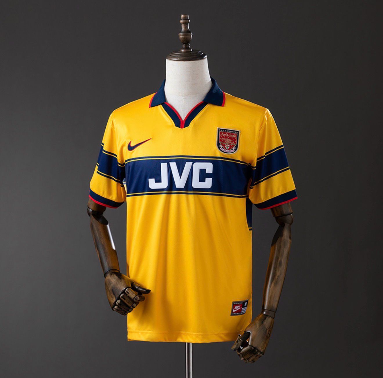 Arsenal FC 1997/99 Away Retro Kit