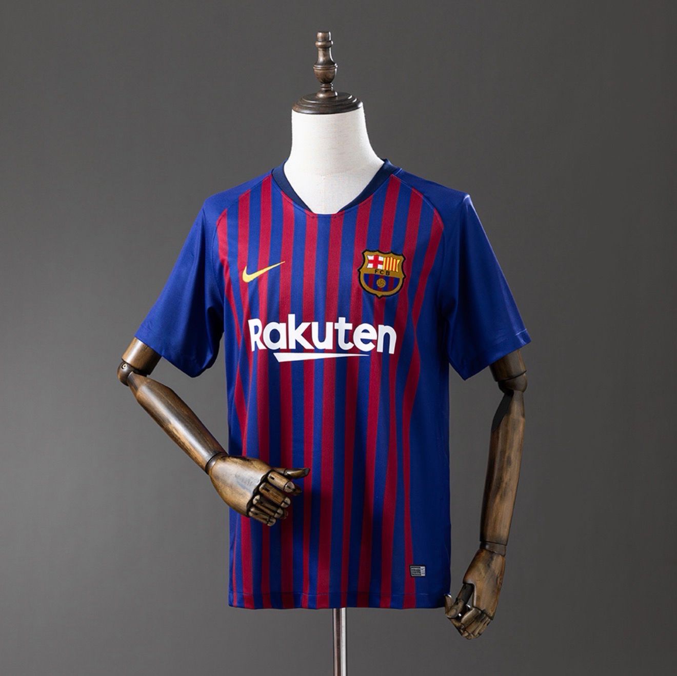 FC Barcelona 2018/19 Home Retro Kit