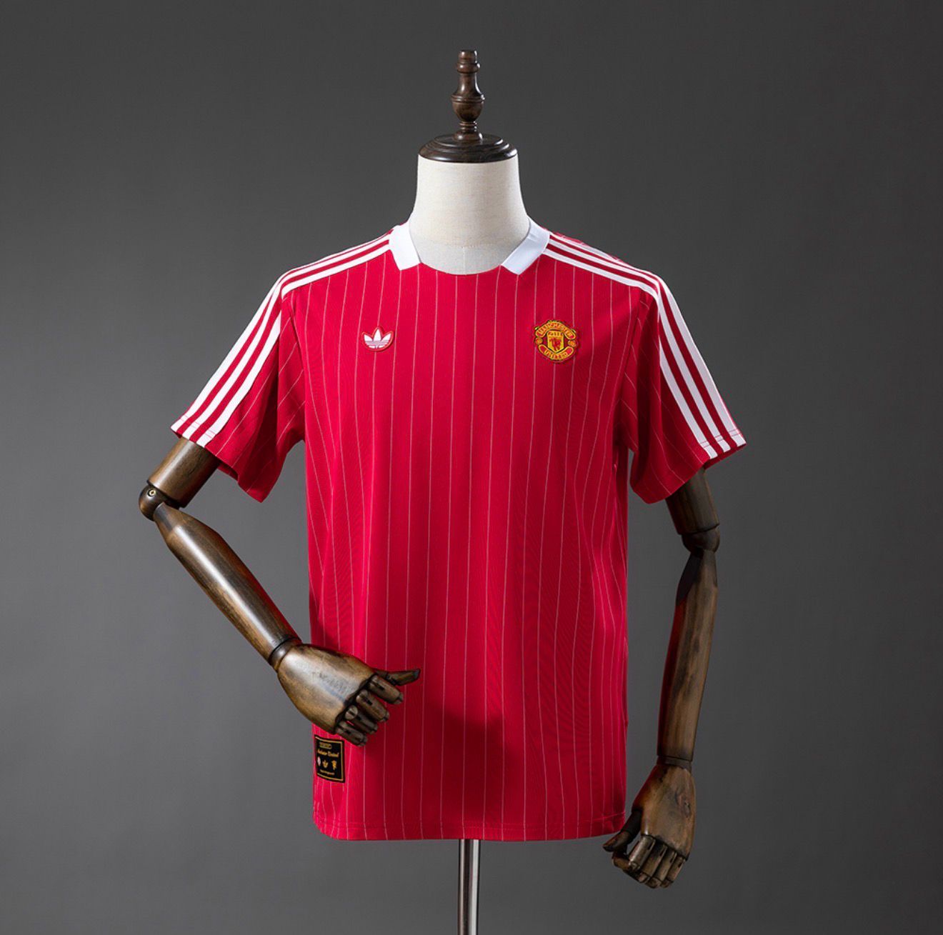 Manchester United X Terrace Icons 2025 Kit