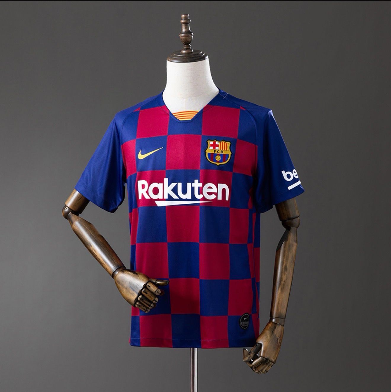 FC Barcelona 2019/20 Home Retro Kit