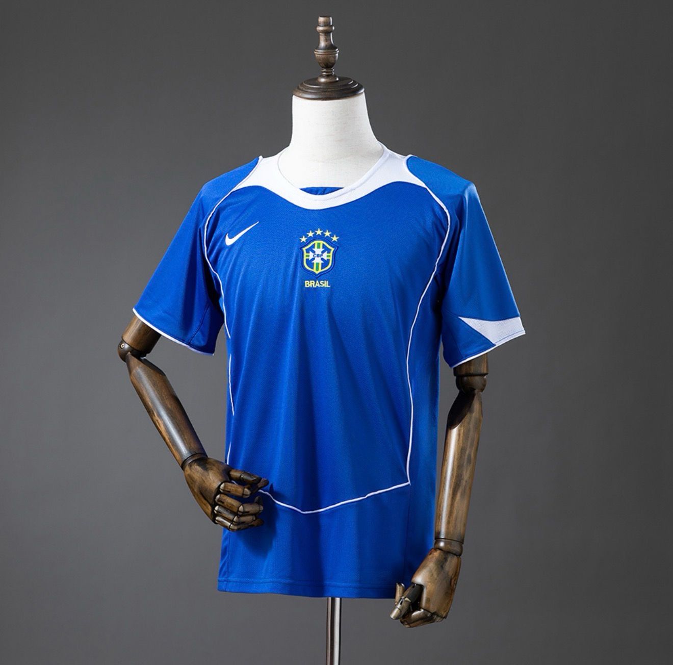 Brazil 2004 Away Retro Kit