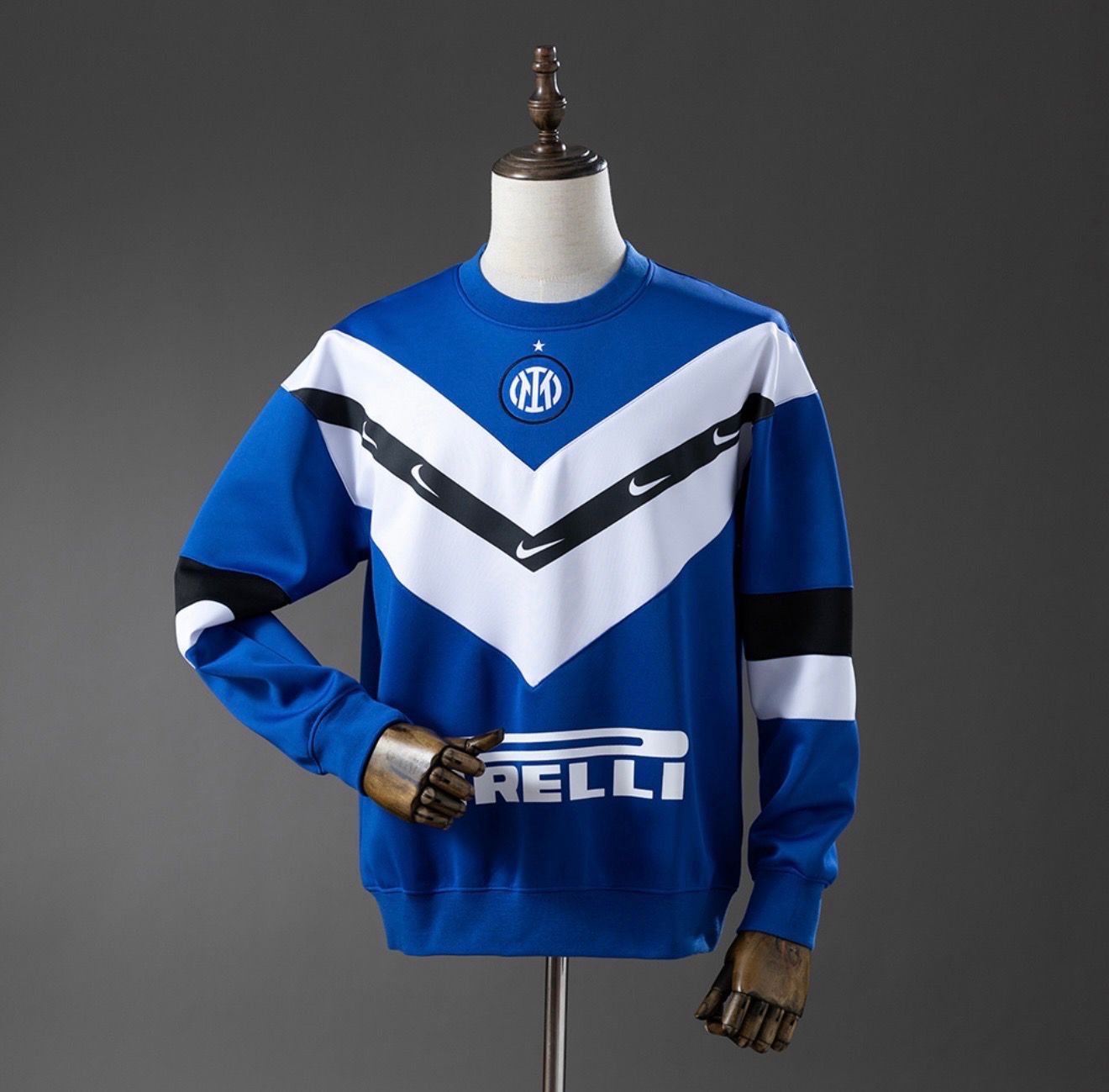 Inter Milan 2025/26 Sweatshirt