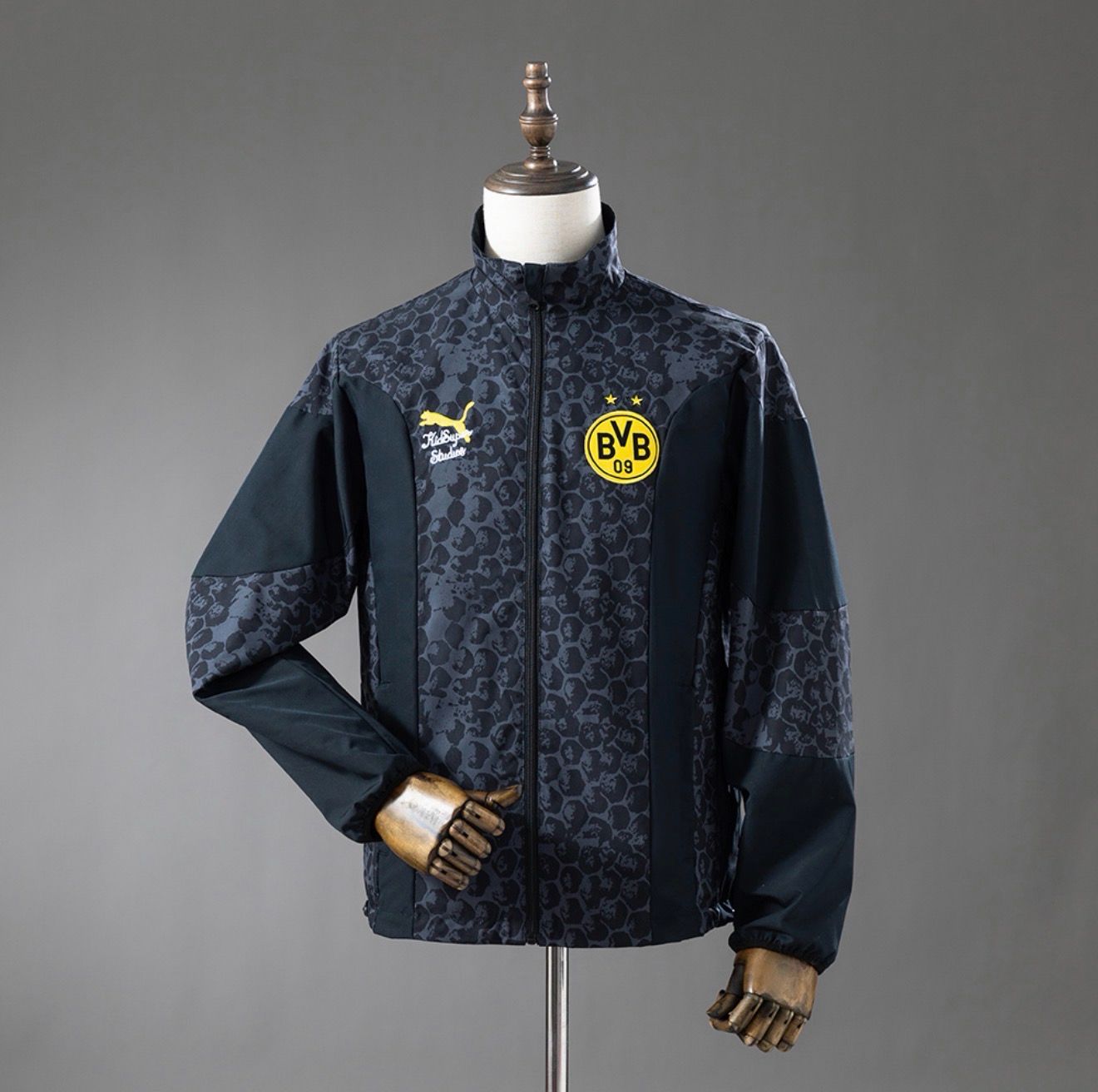 Borussia Dortmund 2025/26 Home Windbreaker