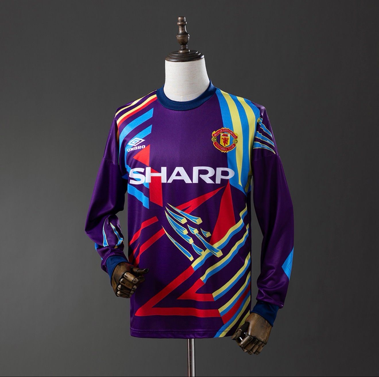 Manchester United 1992/94 Goalkeeper Purple Kit