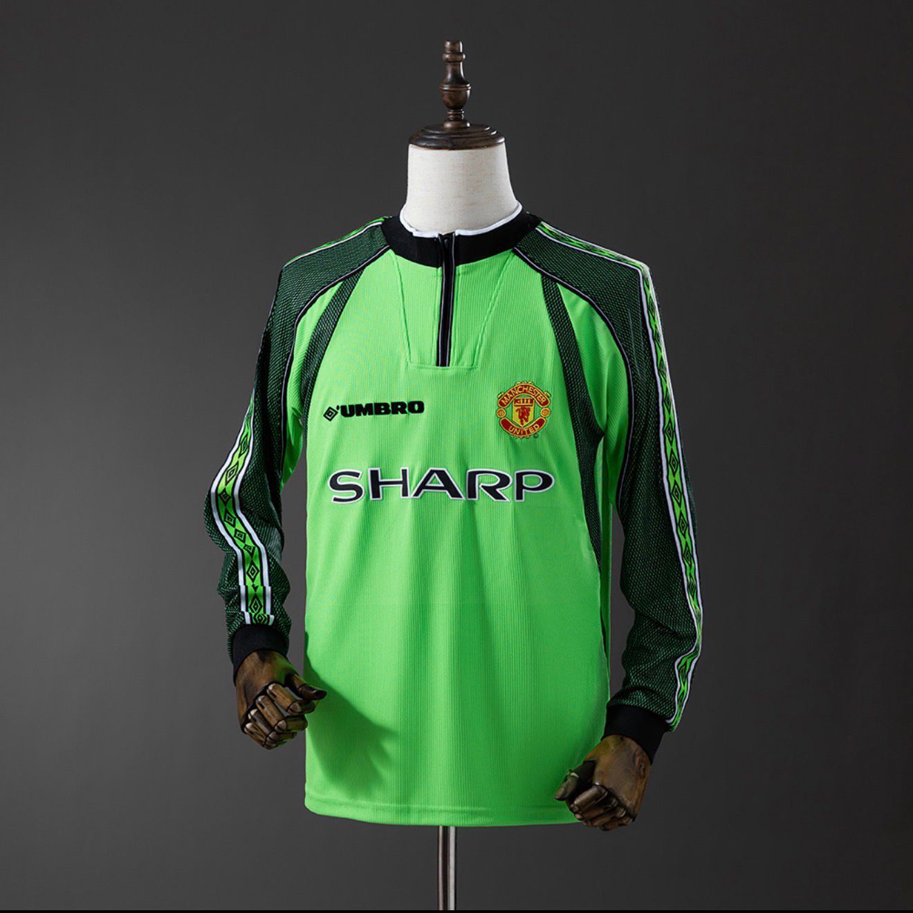 Manchester United 1998/99 Treble Goalkeeper Kit
