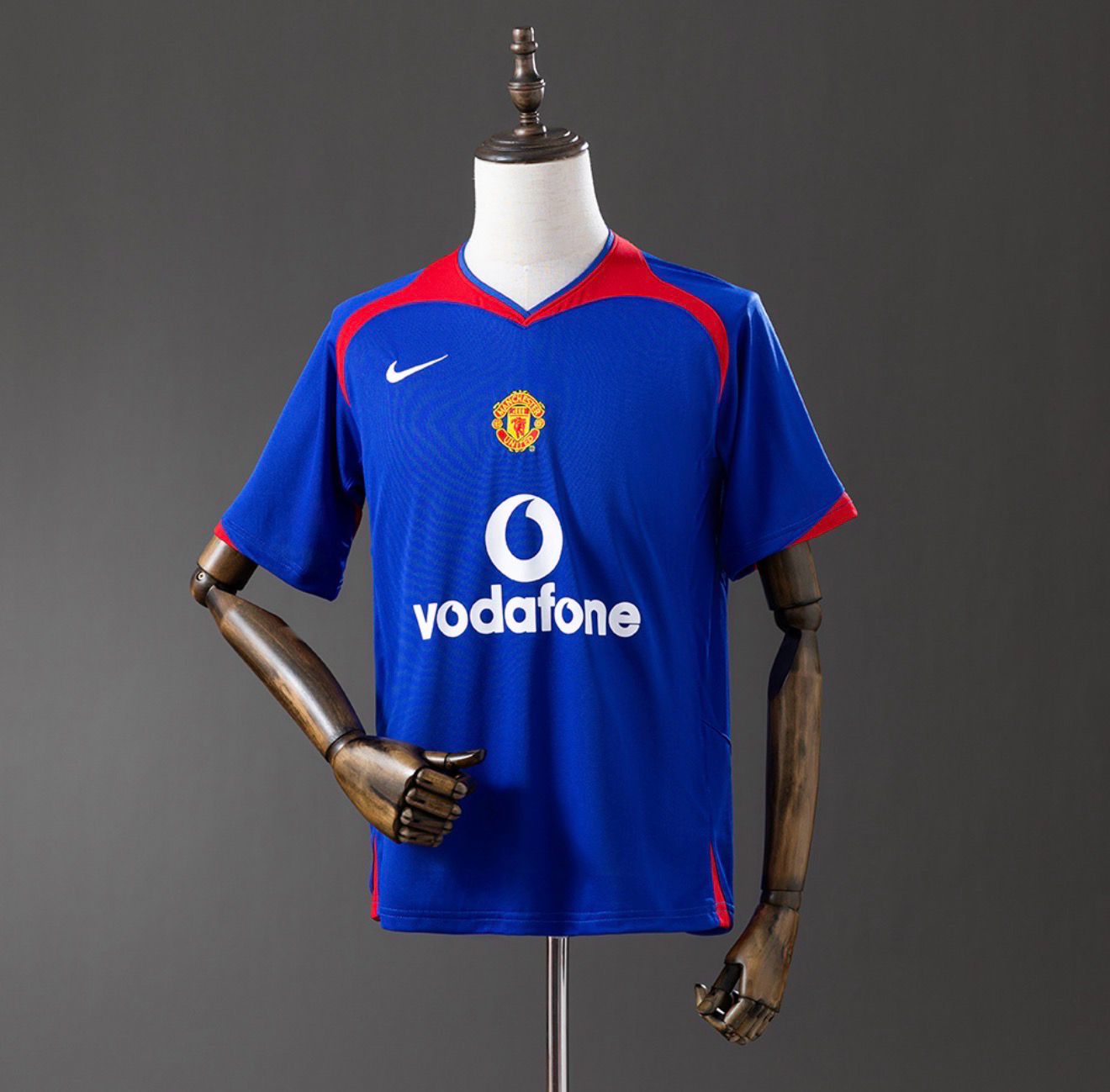 Manchester United 2006/07 Third Retro Kit