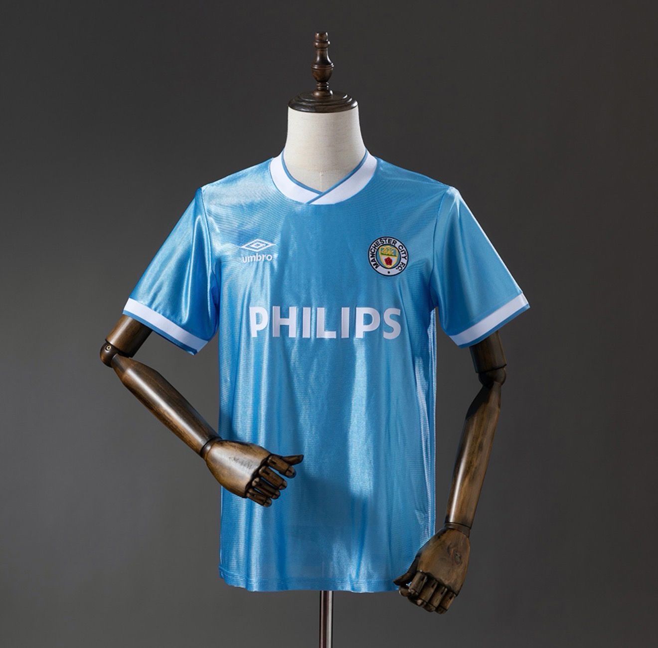 Manchester City 1986/87 Home Retro Kit
