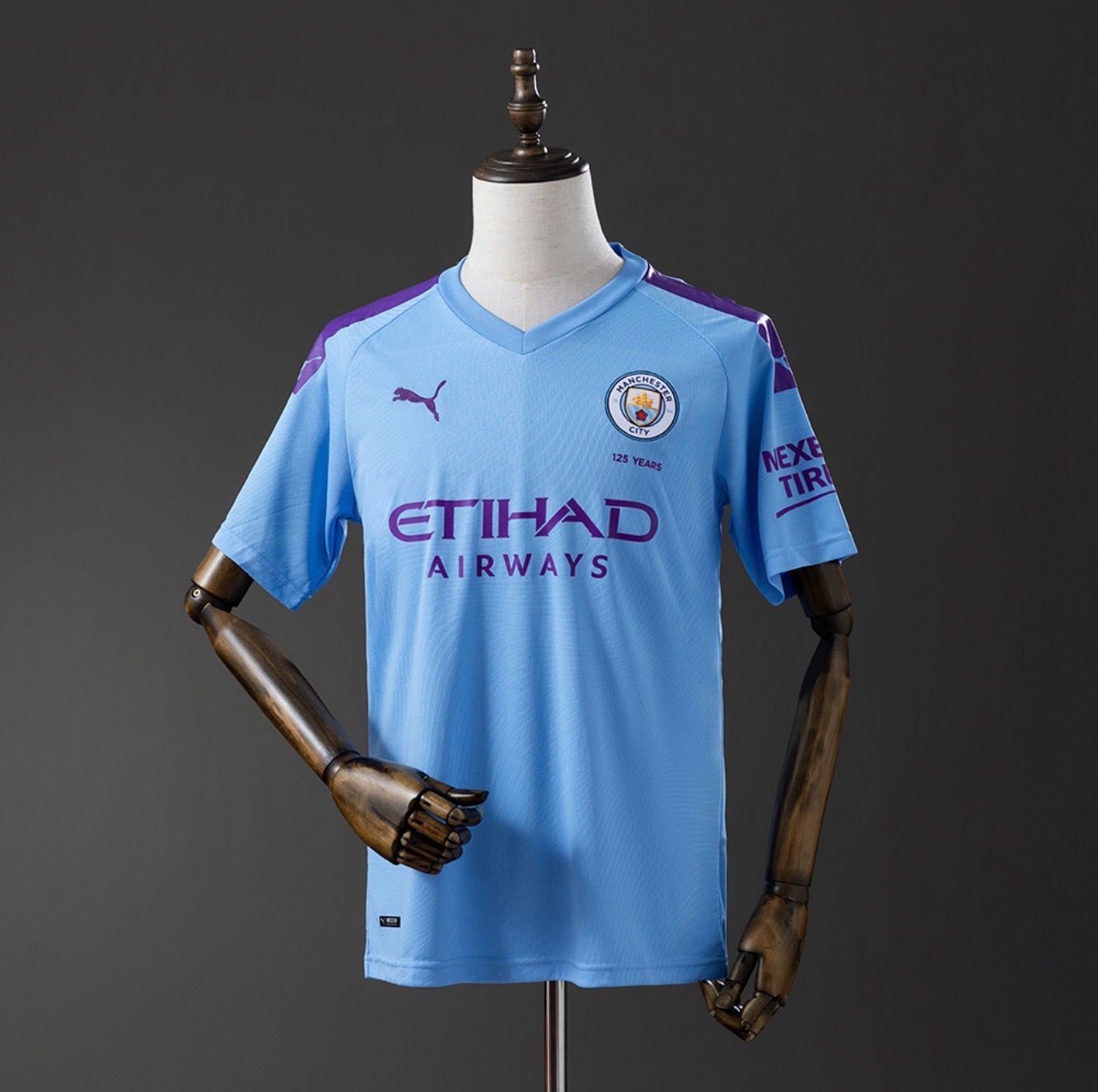 Manchester City 2019/20 Home Retro Kit