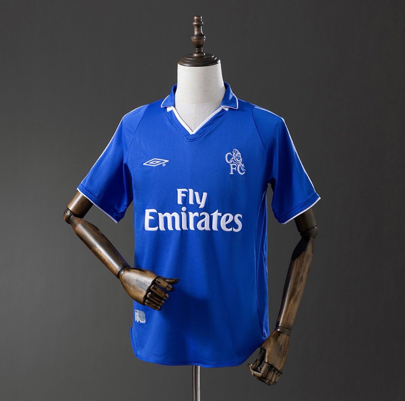 Chelsea FC 2001/03 Home Retro Kit