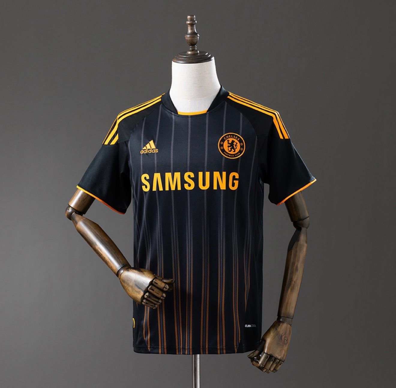 Chelsea FC 2010/11 Away Retro Kit