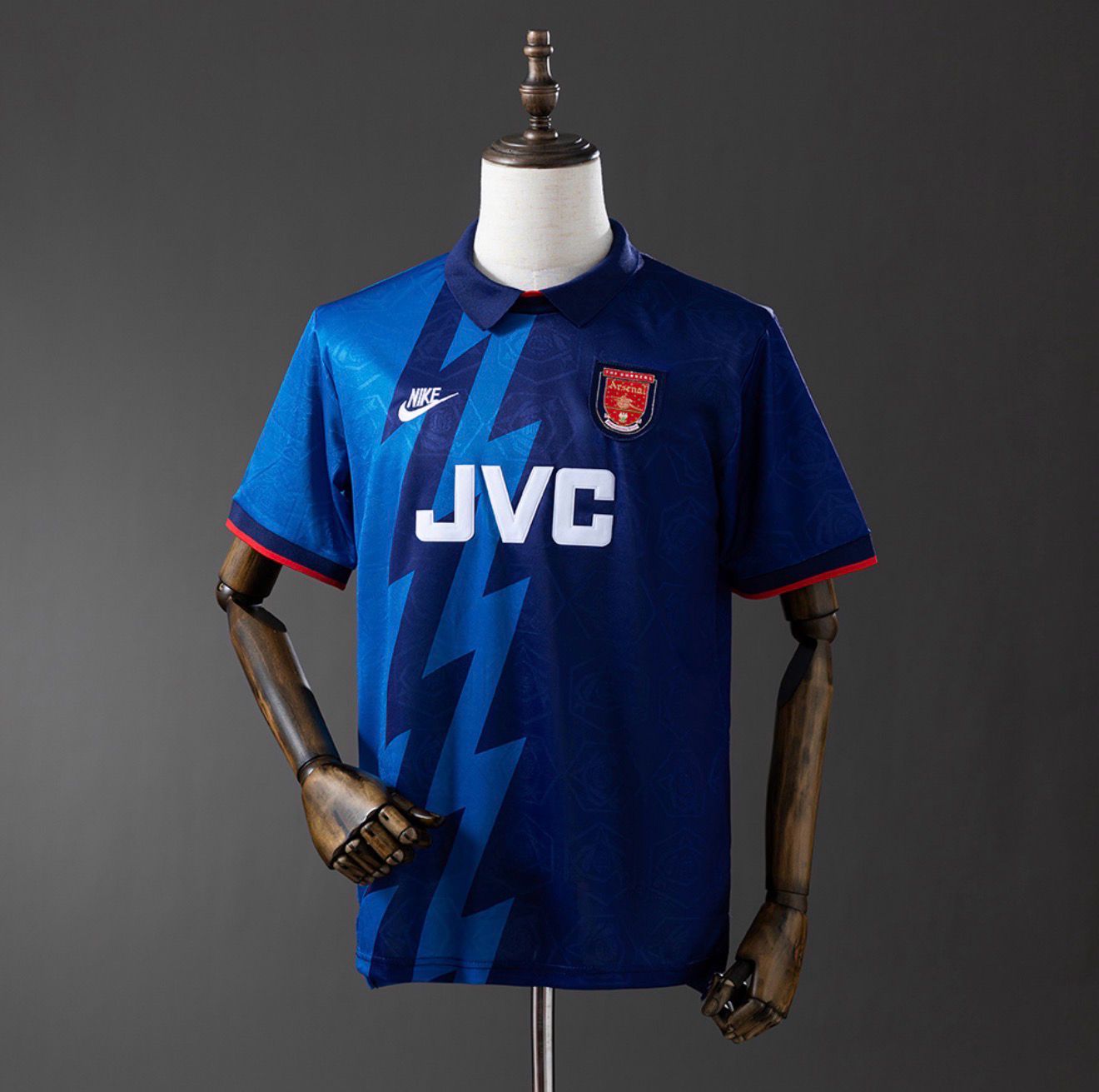 Arsenal FC 1995/96 Away Retro Kit