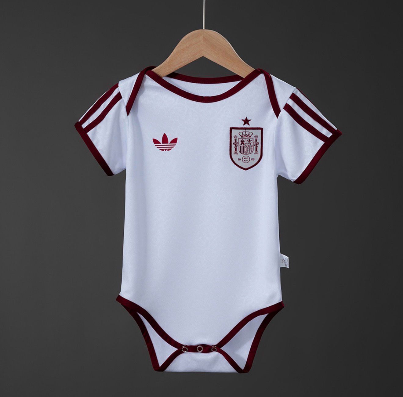 Spain 2026 World Cup Away Infant Kit