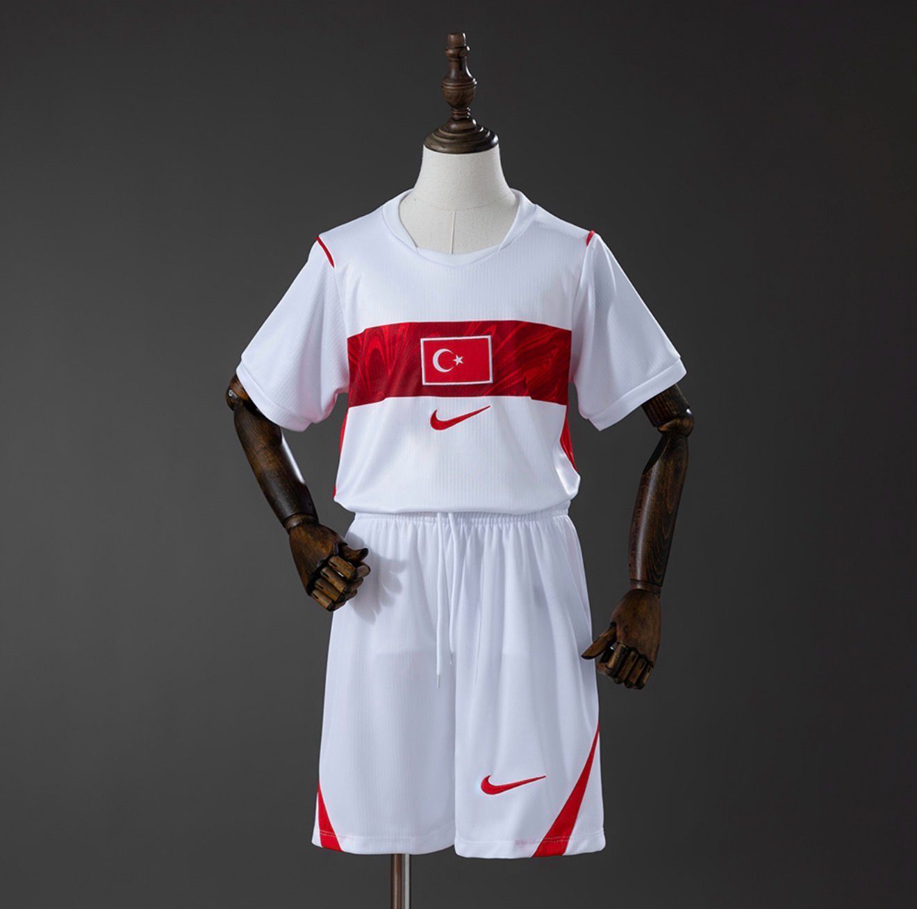 Turkey World Cup 2026 Away Kids Kit