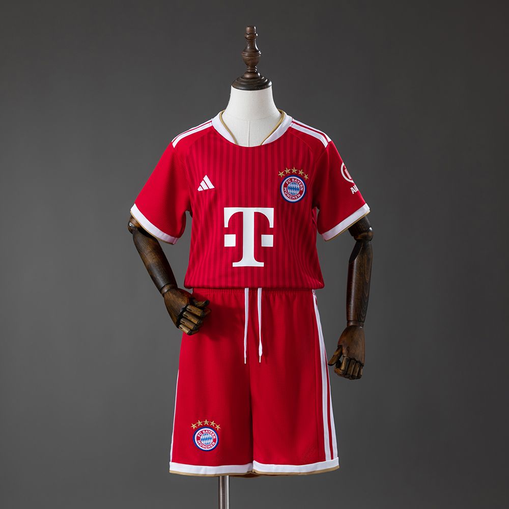 Bayern Munich 2026/27 Home Kids kit