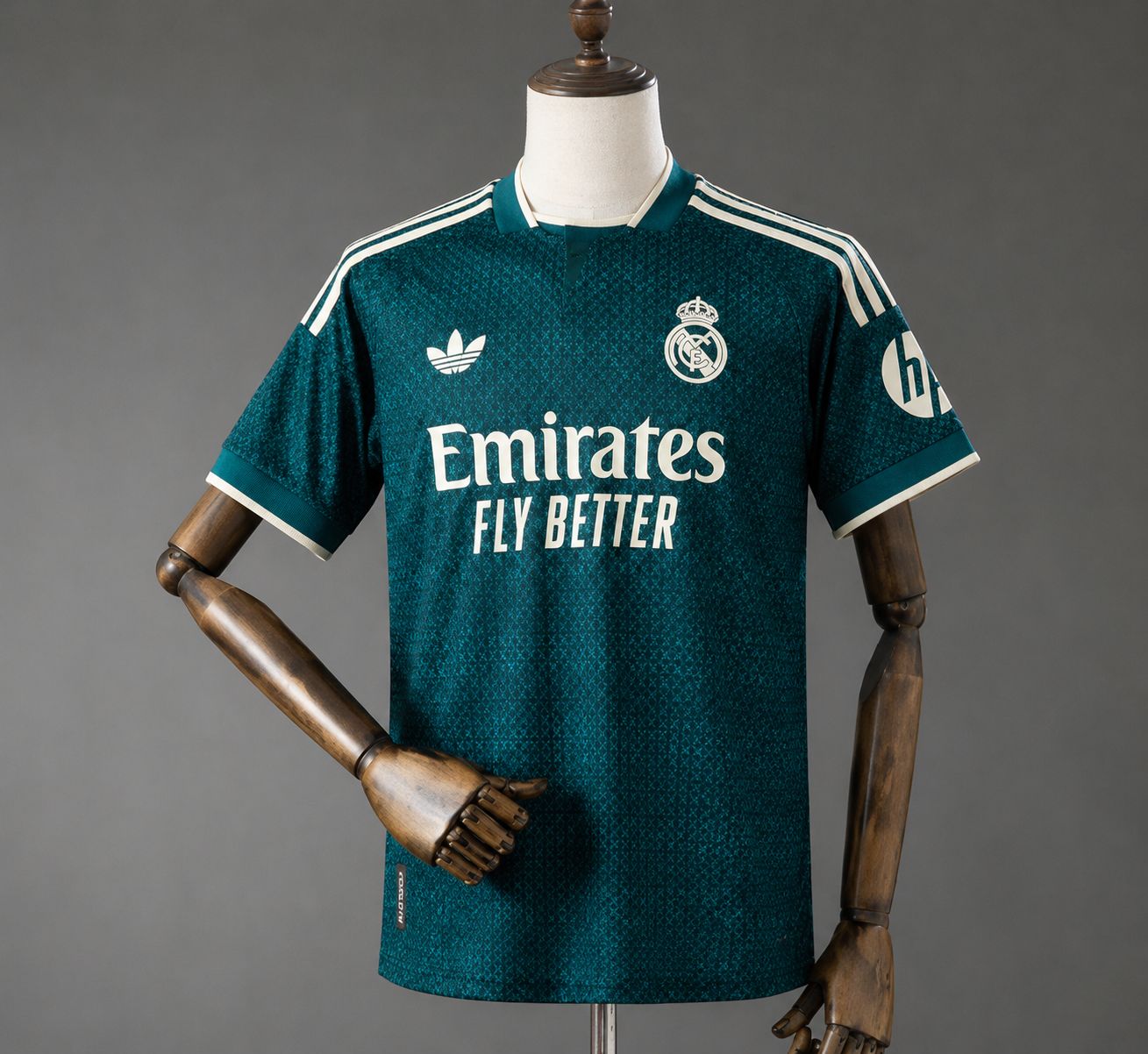 Real Madrid 2026/27 Away Kit