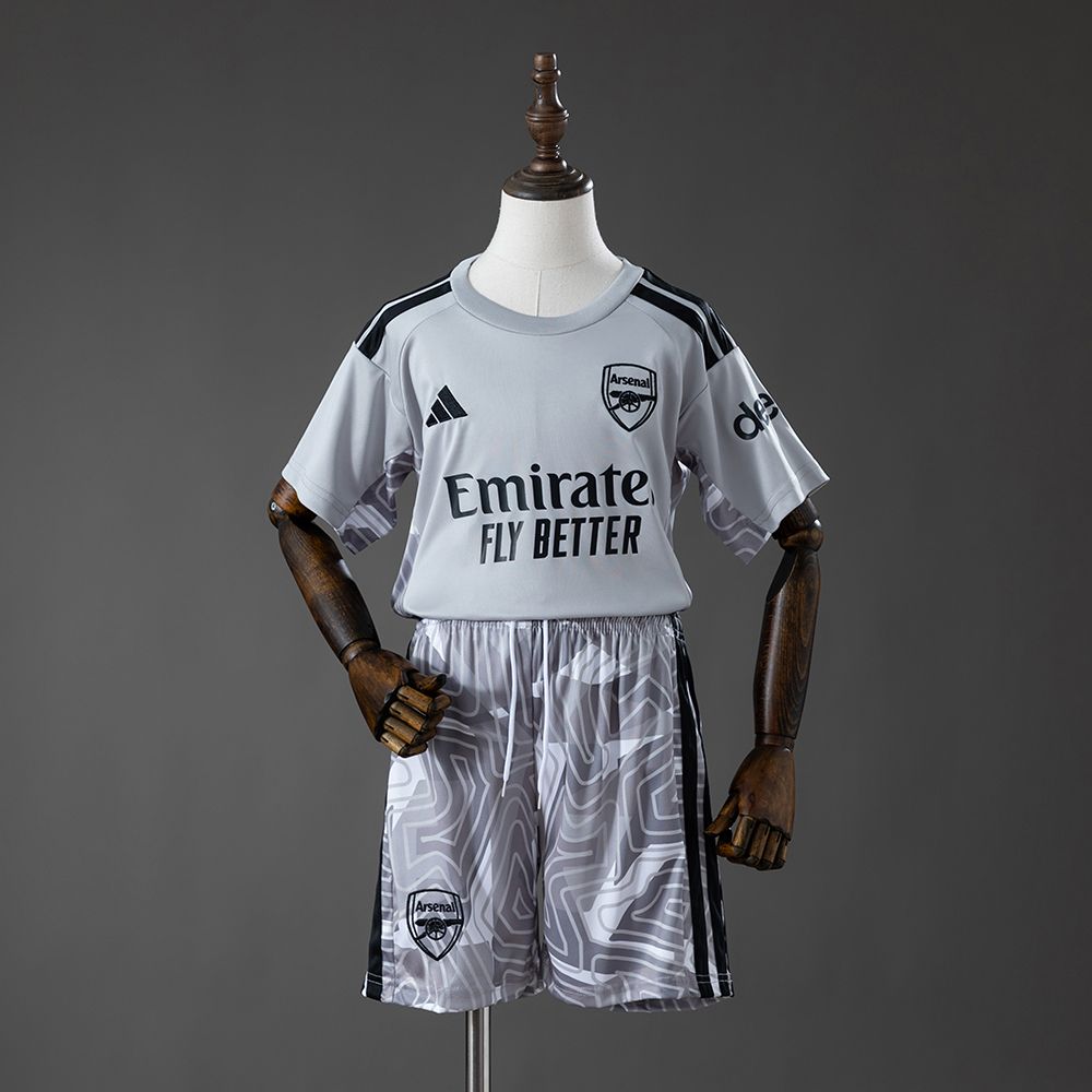 Arsenal FC 2026/27 Goalkeeper Kids Kit