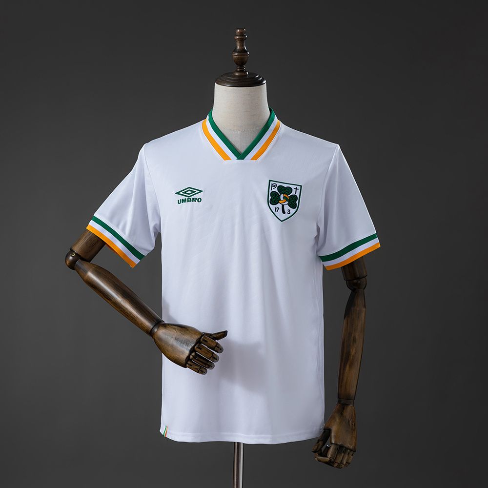 Ireland 2026/27 Commemorative Edition Kit- White