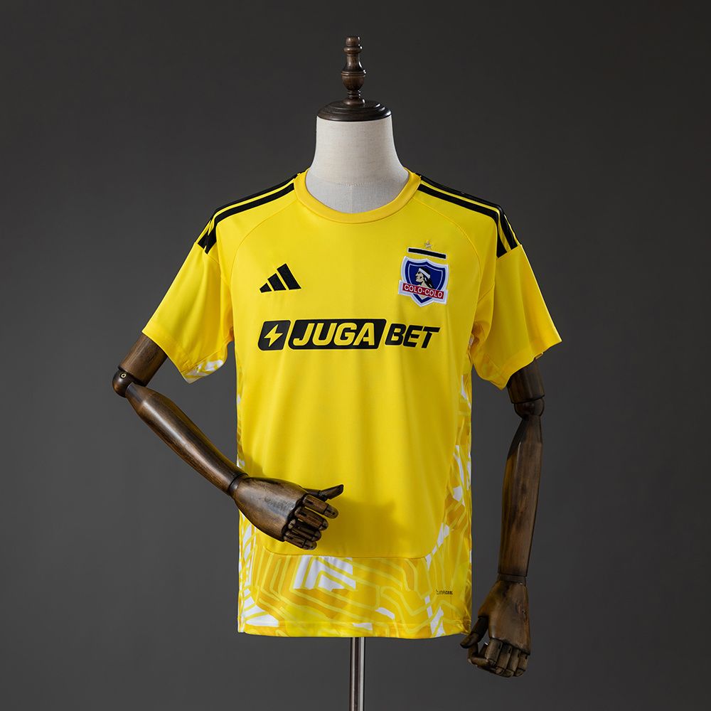 Colo Colo 2026/27 Goalkeeper Kit (Yellow)