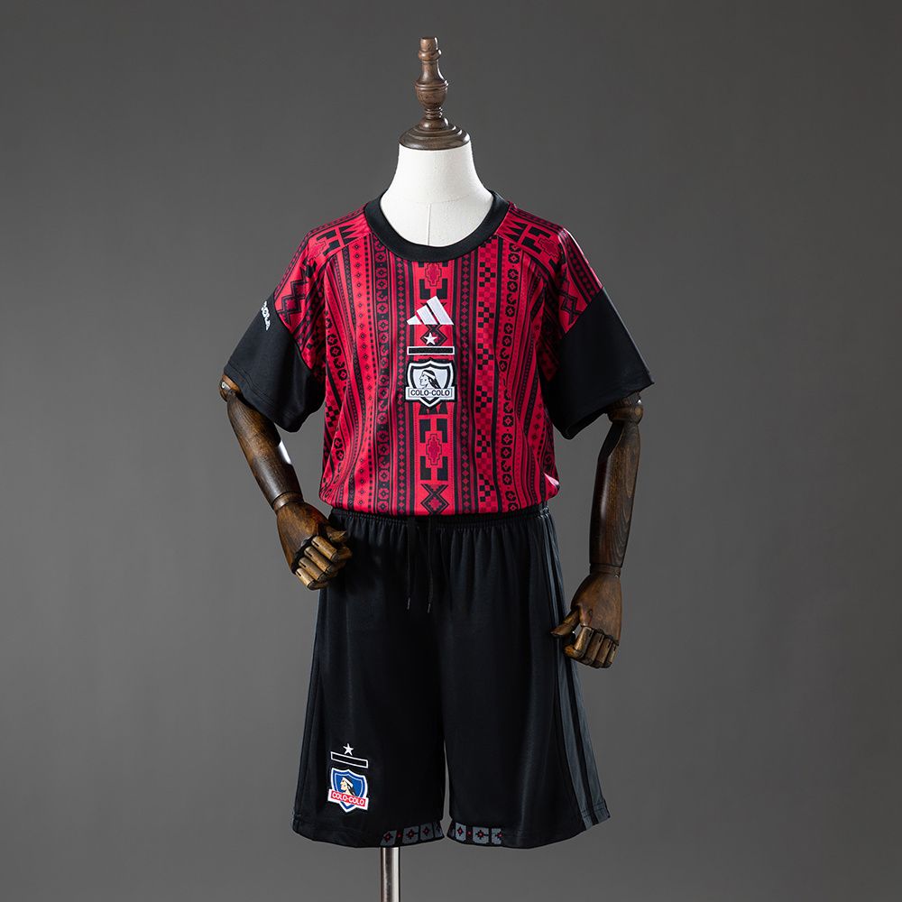 Colo Colo 2026/27 Pre-Match Kids Kit