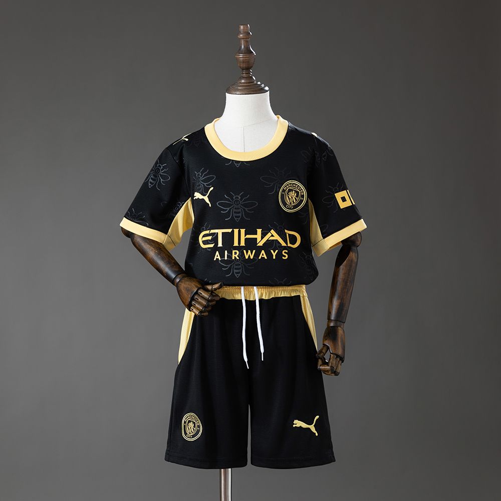 Manchester City 2026/27 Away Kids Kit